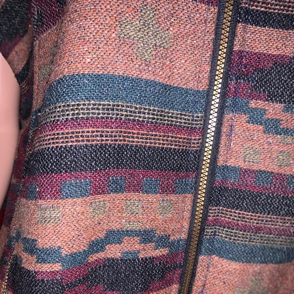 Women’s The Shirt Company Southwestern Vest Jacket - Picture 3 of 7